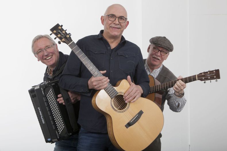 Musik und Lesung auf Plattdeutsch